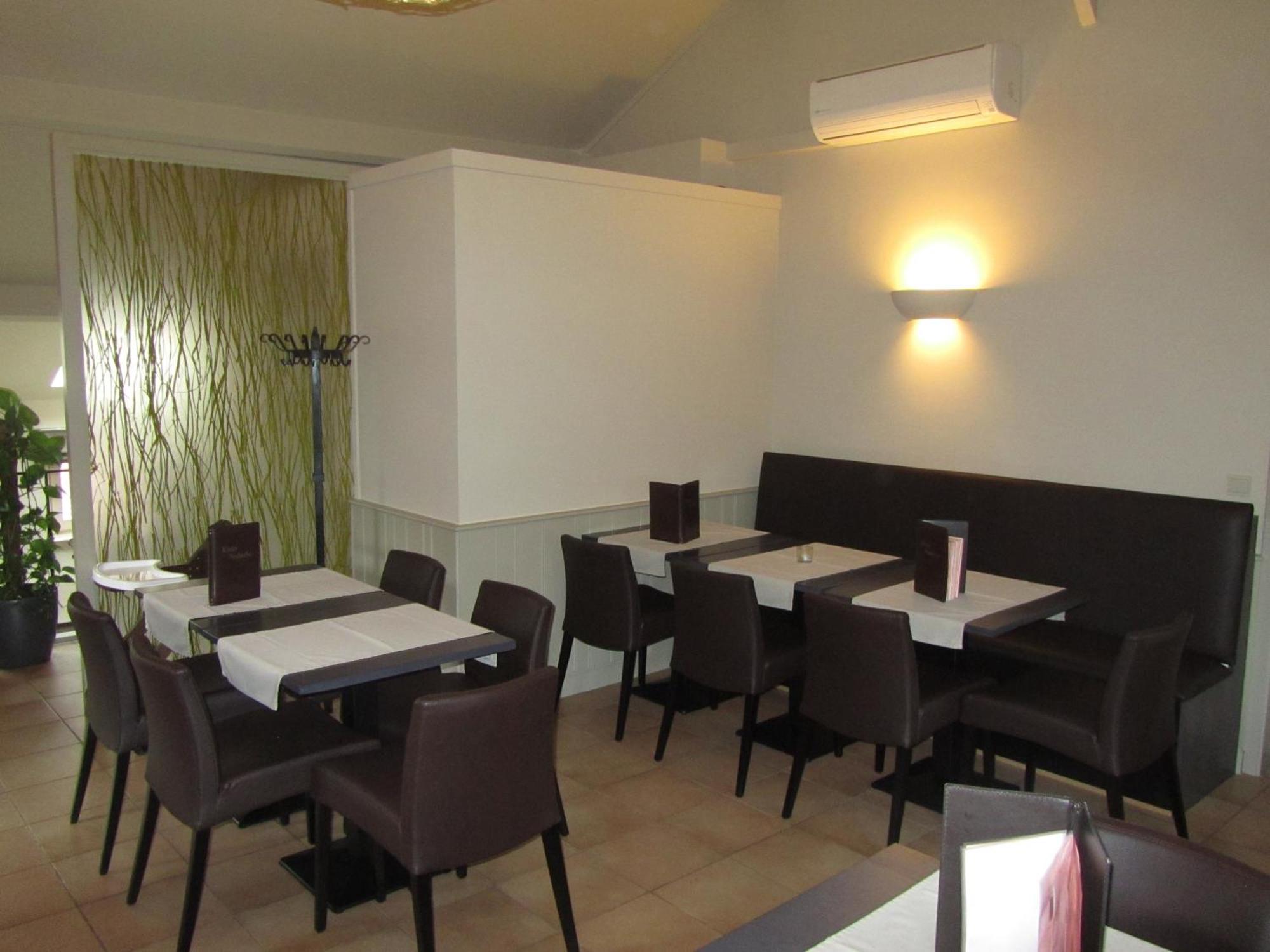 Hotel Klein Nederlo Vlezenbeek Экстерьер фото